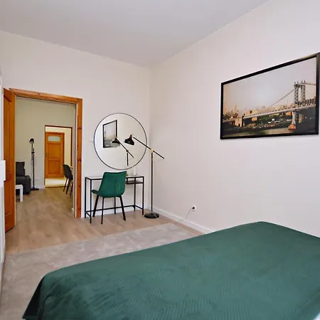 Elegancki 3city Z Parkingiem W Sopocie Blisko Plazy By Renters Apartment