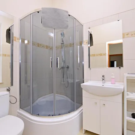 Elegancki 3city Z Parkingiem W Sopocie Blisko Plazy By Renters Apartment *